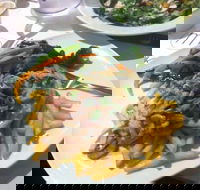 Mike's Grill The Royal Hotel