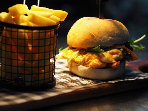 Magpie And Stump Hotel - Timeshare Accommodation 1