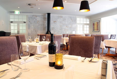 Harvest Restaurant Windsor - Timeshare Accommodation 1