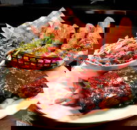 Iron Horse Inn - Warners Bay - Timeshare Accommodation