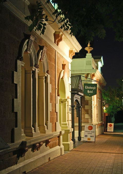 Edinburgh Hotel And Cellars - Timeshare Accommodation 12