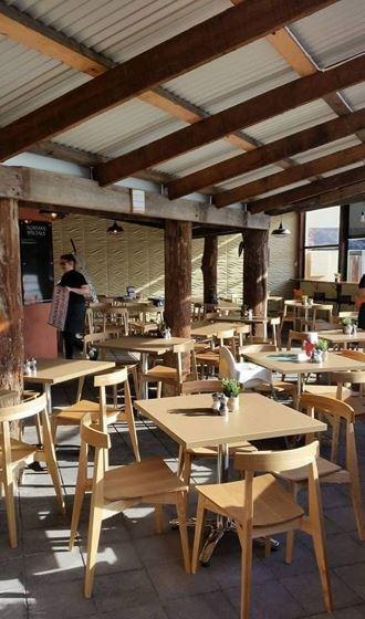 Agatha's Licensed Cafe - Timeshare Accommodation 6