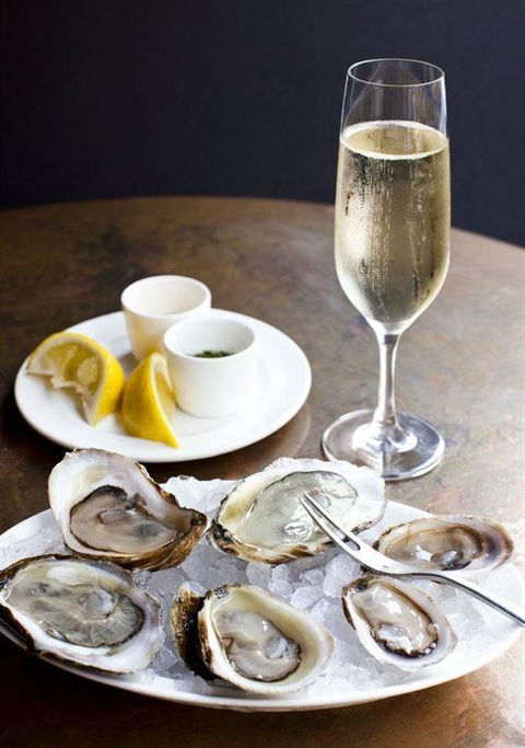 RST Seafood Restaurant - Timeshare Accommodation 3