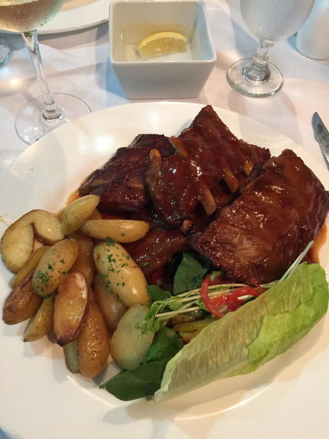 Sails Restaurant - Timeshare Accommodation 4