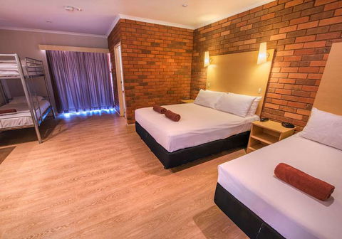Contour Hotel - Timeshare Accommodation 4