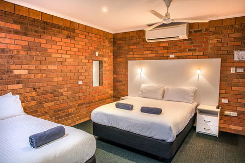 Contour Hotel - Timeshare Accommodation 9
