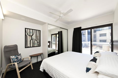 St Catherine's On Park - Timeshare Accommodation 13