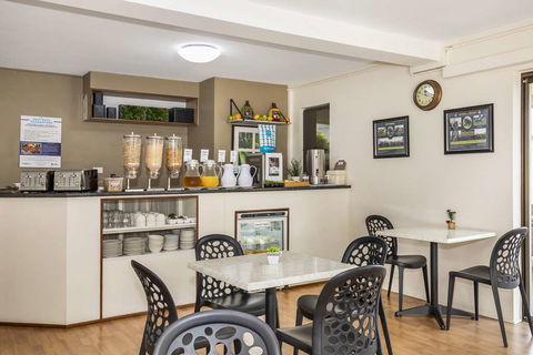 Best Western Airport 85 Motel - Timeshare Accommodation 12