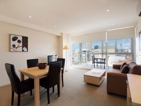 IStay Precinct - Timeshare Accommodation 2