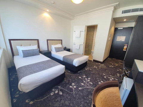 Burke & Wills Hotel - Timeshare Accommodation 1