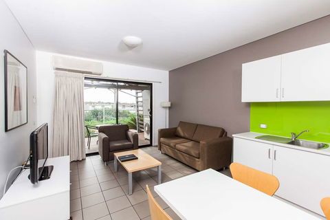 Majestic Oasis Apartments - Timeshare Accommodation 2