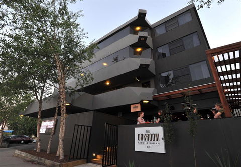 Townhouse Hotel, Wagga - Timeshare Accommodation 1