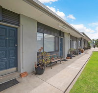 Hamilton Lakeside Motel - Timeshare Accommodation