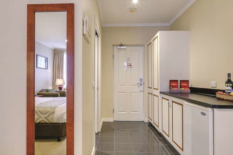 Lake Inn Ballarat - Timeshare Accommodation 15