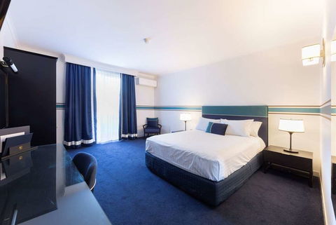 Ramada By Wyndham Diplomat Canberra - Timeshare Accommodation 3