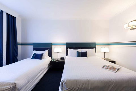 Ramada By Wyndham Diplomat Canberra - Timeshare Accommodation 5