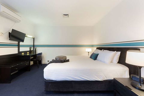 Ramada By Wyndham Diplomat Canberra - Timeshare Accommodation 6