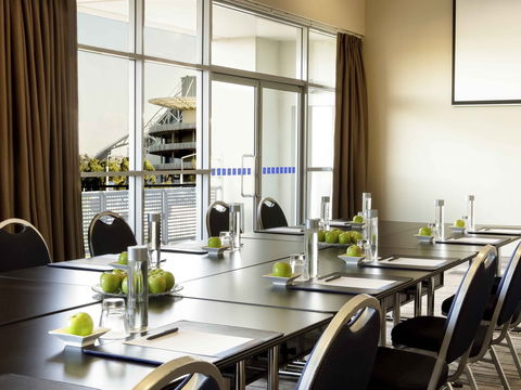 Hotel Ibis Sydney Olympic Park - Timeshare Accommodation 10