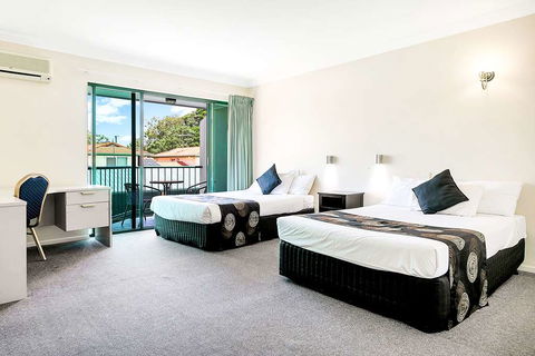 Comfort Hotel Pacific Cleveland - Timeshare Accommodation 2