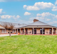 The Bowen Inn Motel - Timeshare Accommodation