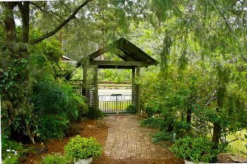 Kemeys Mountain Hideaway - Timeshare Accommodation 0