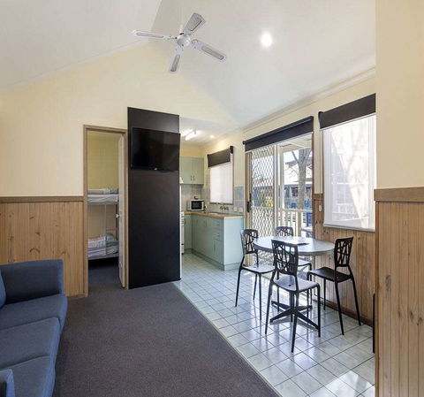 BIG4 Albury Tourist Park - Timeshare Accommodation 16
