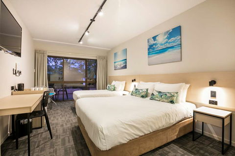 Kawana Waters Hotel By NightCap - Timeshare Accommodation 2