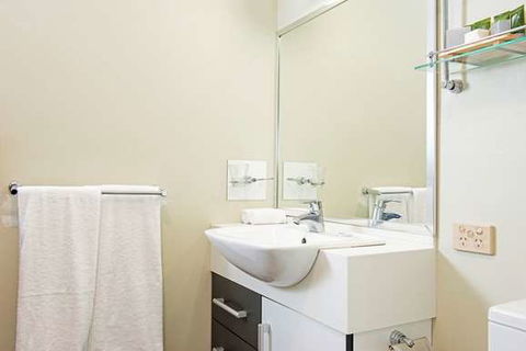 Mantra One Sandy Bay Road - Timeshare Accommodation 1