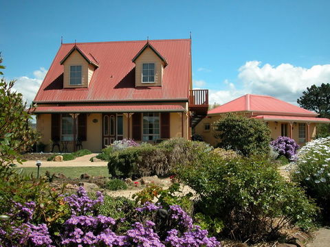 Swansea Cottages - Timeshare Accommodation 0