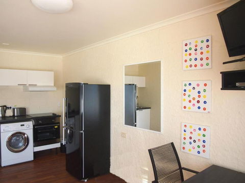 Siesta Central Apartments - Timeshare Accommodation 2