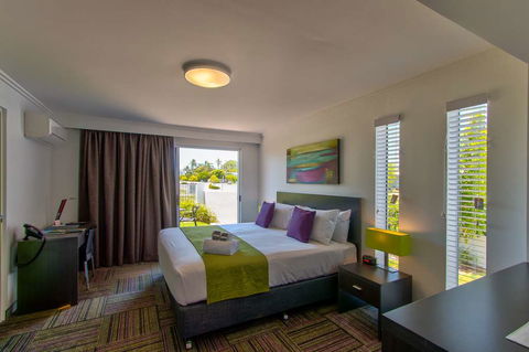 Mackay Oceanside Central Hotel - Timeshare Accommodation 3