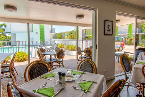 Mackay Oceanside Central Hotel - Timeshare Accommodation 9