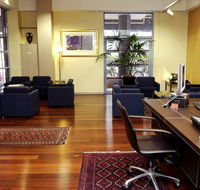 Mariners Court Hotel