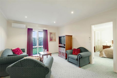 Best Western Crystal Inn - Timeshare Accommodation 7