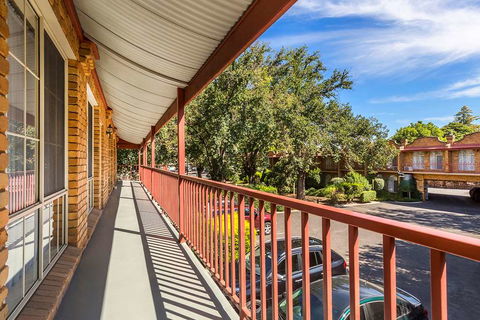 Best Western Cathedral Motor Inn - Timeshare Accommodation 1