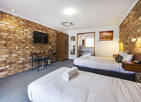 Clare Central Motel - Timeshare Accommodation 1
