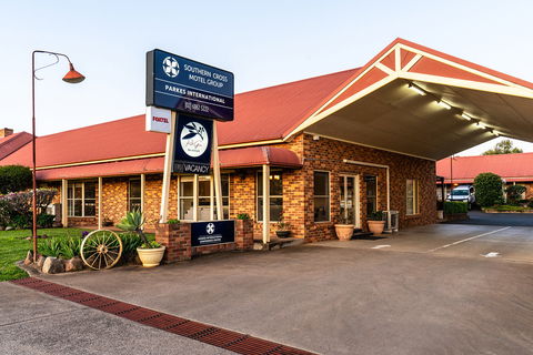 Parkes International - Timeshare Accommodation 0