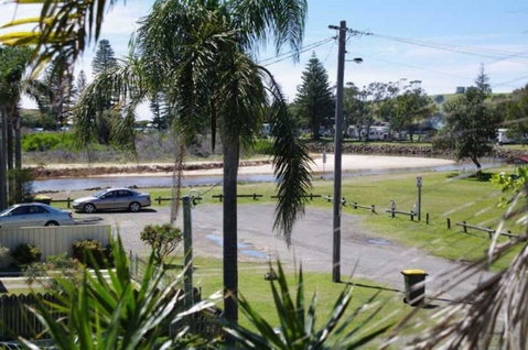 Bellhaven 1, 17 Willow Street - Timeshare Accommodation 6