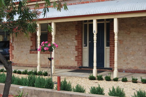 Jacaranda Cottage - Timeshare Accommodation 13