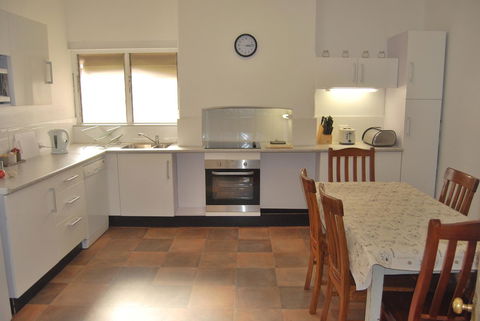 Jacaranda Cottage - Timeshare Accommodation 3