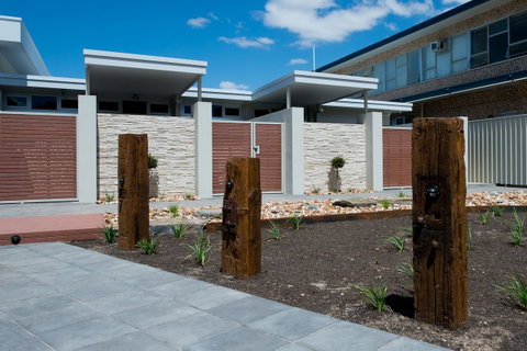 Loxton Courthouse Apartments - Timeshare Accommodation 7