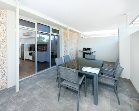 Loxton Courthouse Apartments - Timeshare Accommodation 11