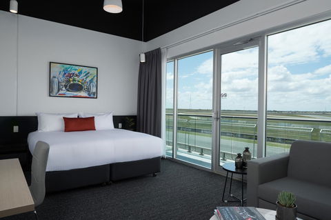 Rydges Pit Lane - Timeshare Accommodation 10