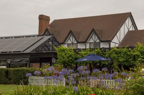 Mick O\'Sheas - Timeshare Accommodation 37