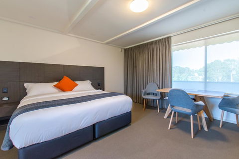 Mick O\'Sheas - Timeshare Accommodation 16