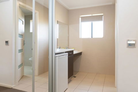 Mick O\'Sheas - Timeshare Accommodation 3