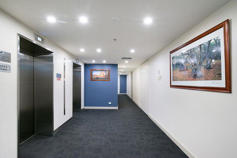 Beachside Luxury & Comfort, Ocean Views In Glenelg - Timeshare Accommodation 31