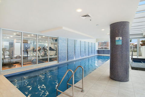 Beachside Luxury & Comfort, Ocean Views In Glenelg - Timeshare Accommodation 5