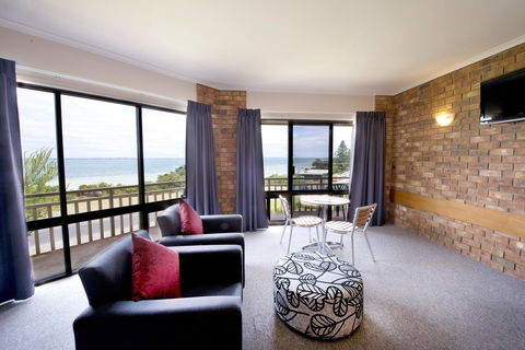 Kangaroo Island Seaside Inn - Timeshare Accommodation 1