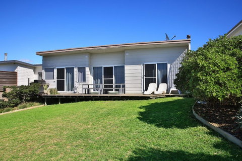 Culburra Beachhouse - Timeshare Accommodation 9